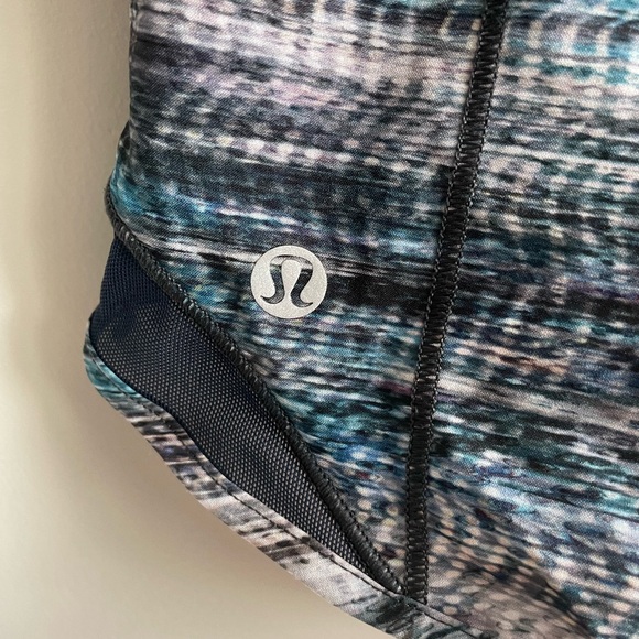 Lululemon Hotty Hot 4” Lined Shortin Digital Oasis Gray Multi Navy - Picture 11 of 14